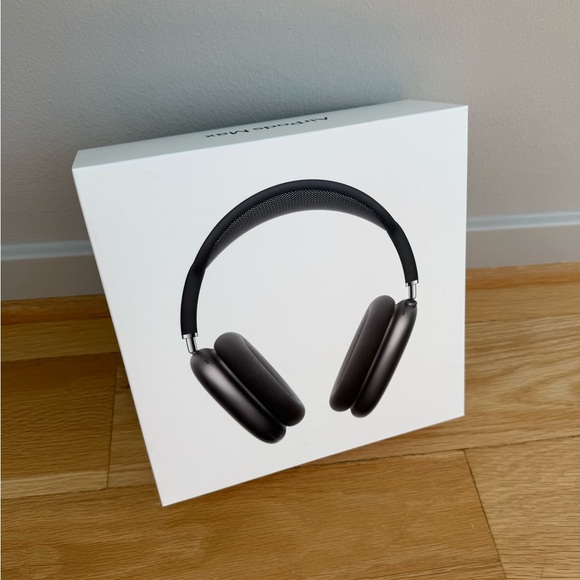 Apple Airpods Max - Picture 2 of 8